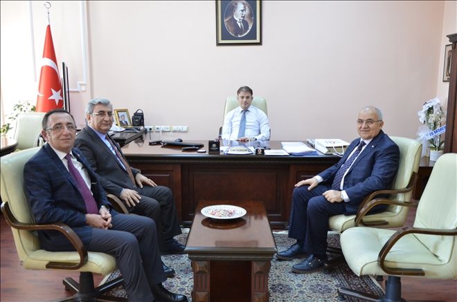 SİVAS TİCARET BORSASINDAN VALİ YARDIMCILARINA ZİYRET