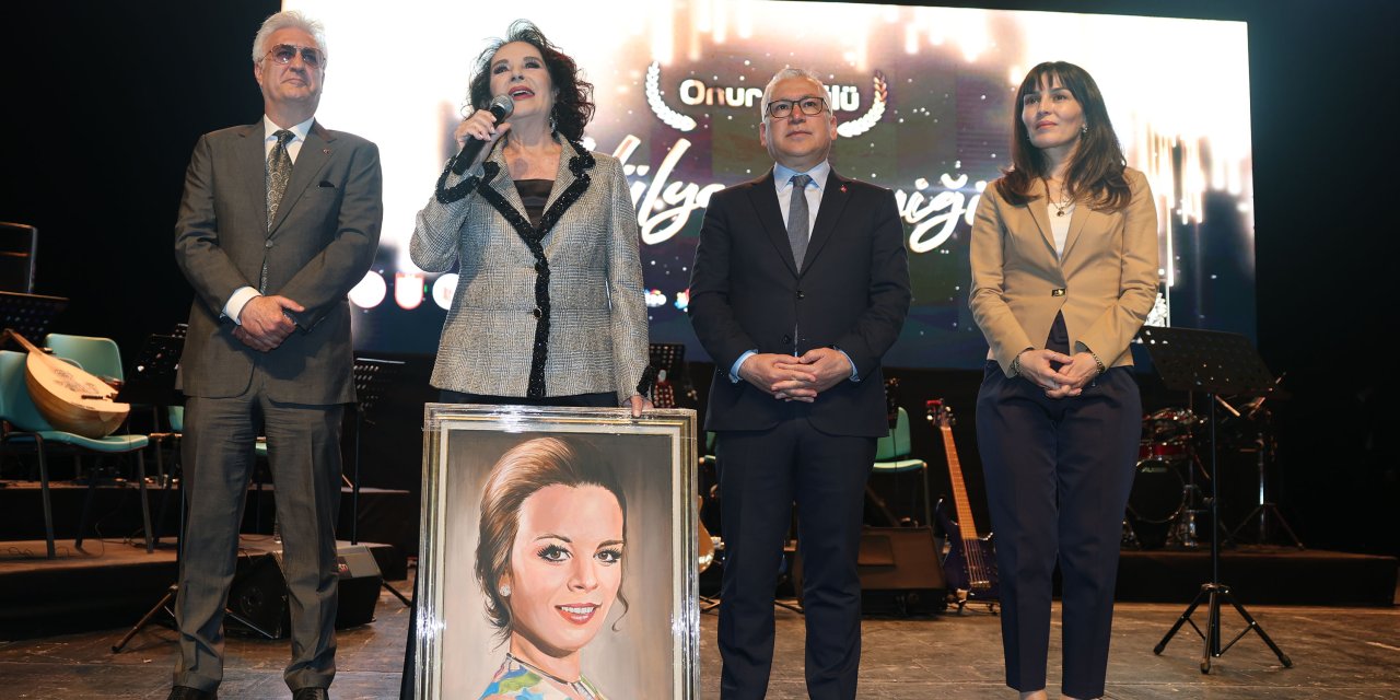 Sivas Uluslararası Film Festivali'ne muhteşem kapanış