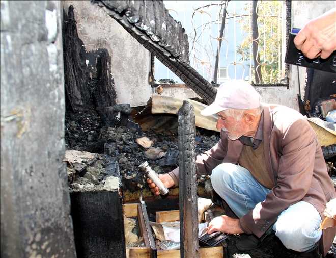 SUŞEHRİ´NDE EV VE SAMANLIK YANGINI