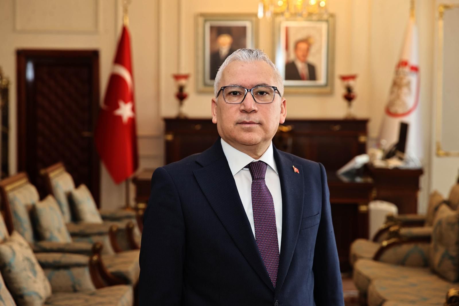 Vali Şimşek gençlere seslendi