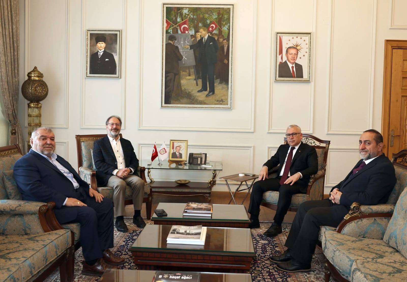 Eski Diyanet İşleri Başkanı Sivas’ta çalışmaları dinledi