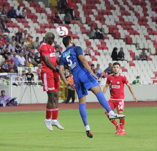 SİVAS´TA 3´NCÜ İÇ SAHA