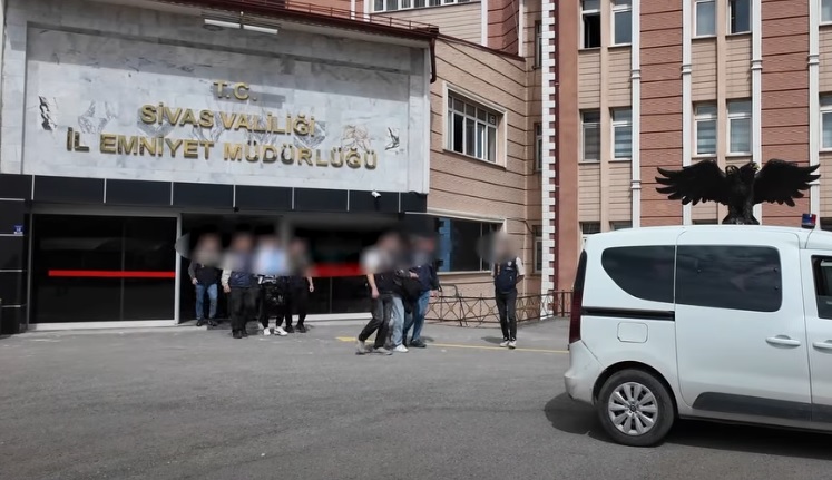 Sivas merkezli yasa dışı bahis ağı çökertildi