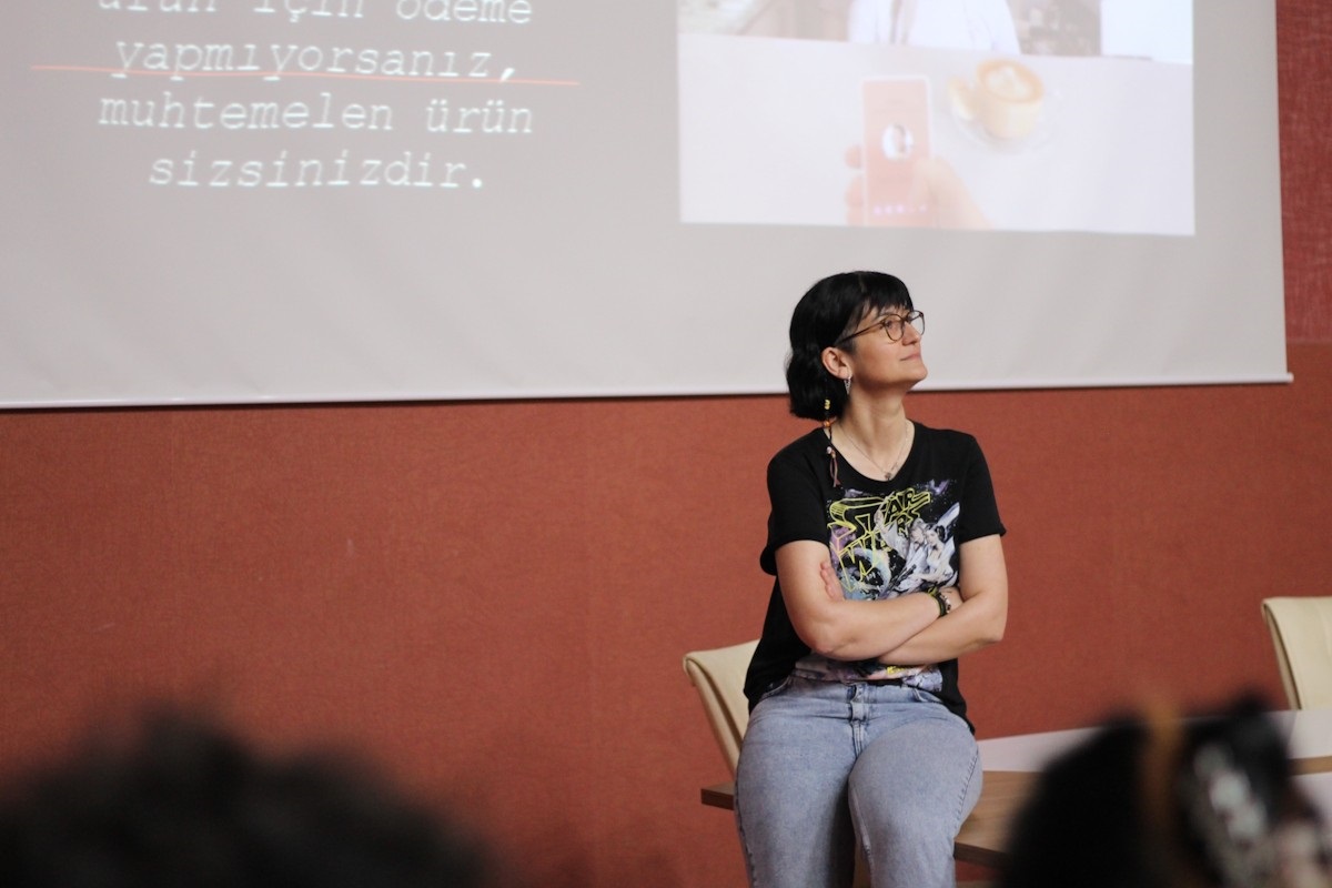 Yapay zekâ ve geleceğin meslekleri SCÜ’de konuşuldu