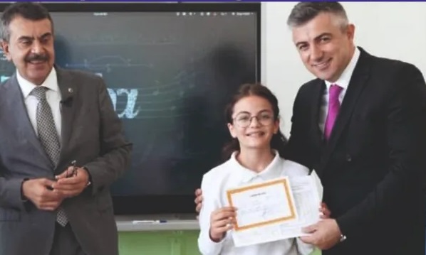 Sivaslı isimden Milli Eğitim’e önemli katkılar