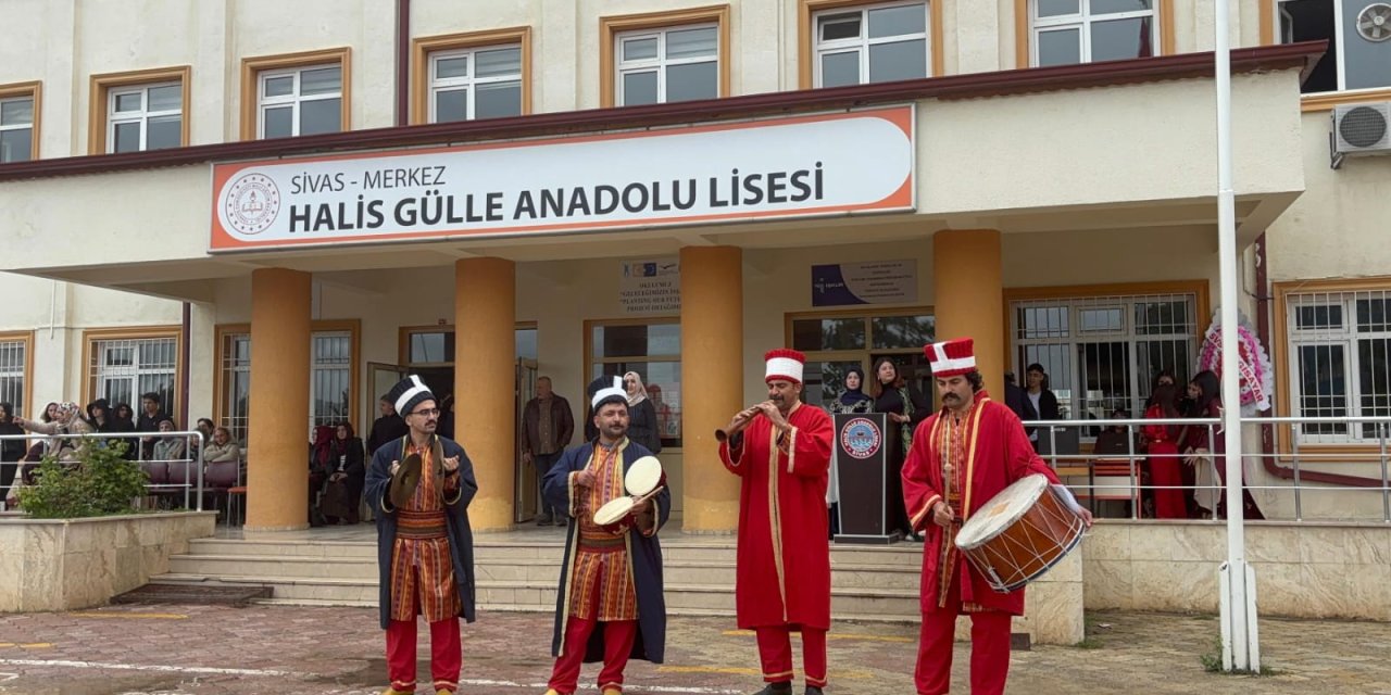 Sivas'ta mehteranla fetih kutlandı