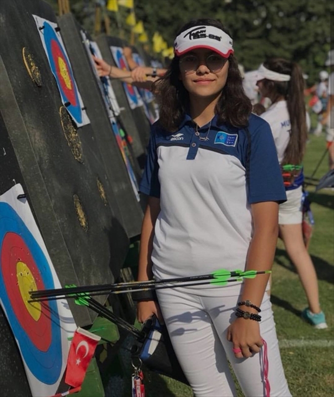 BUSE ÇEYREK FİNALDE VEDA ETTİ