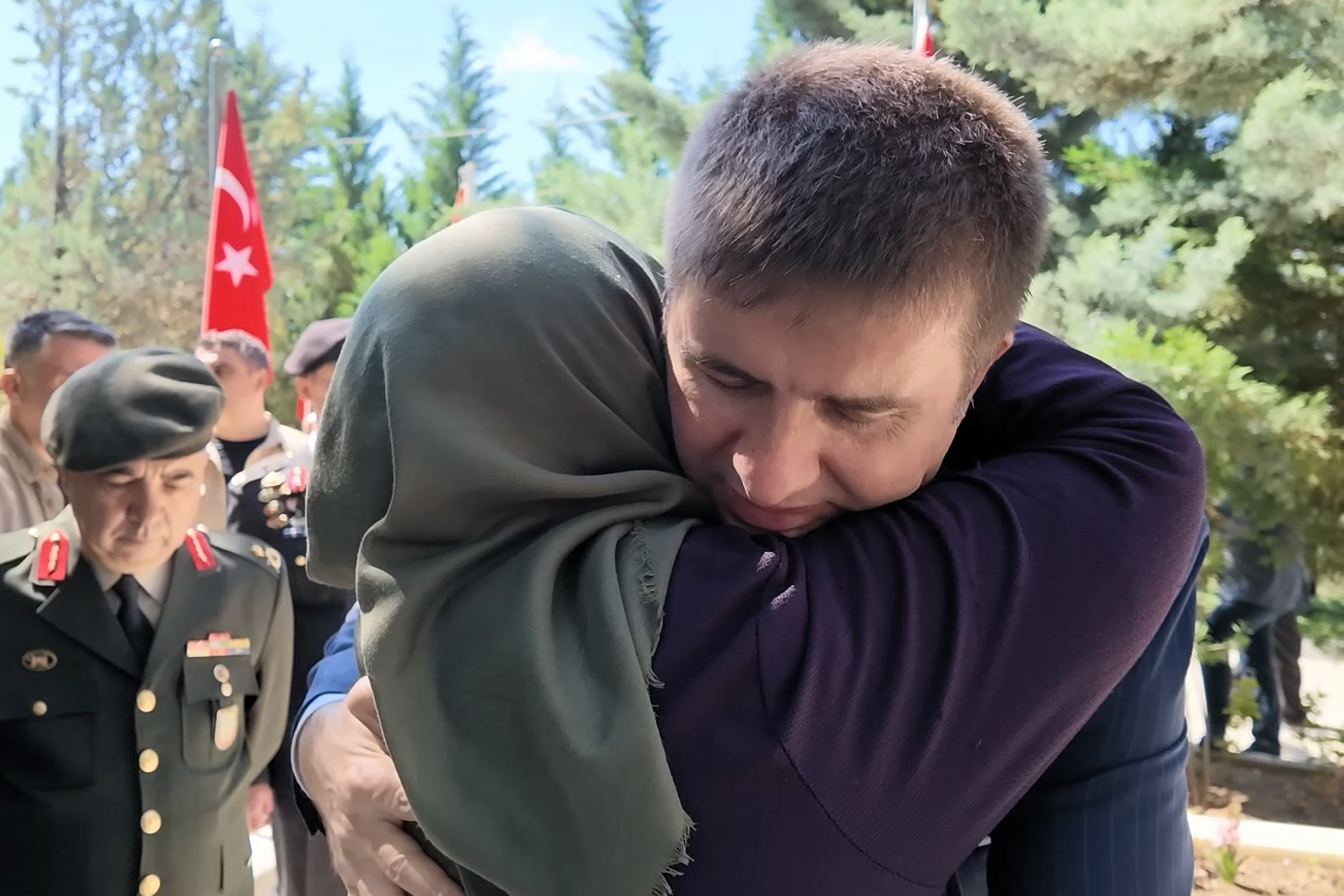 Şehit annesinden yürek burkan sözler