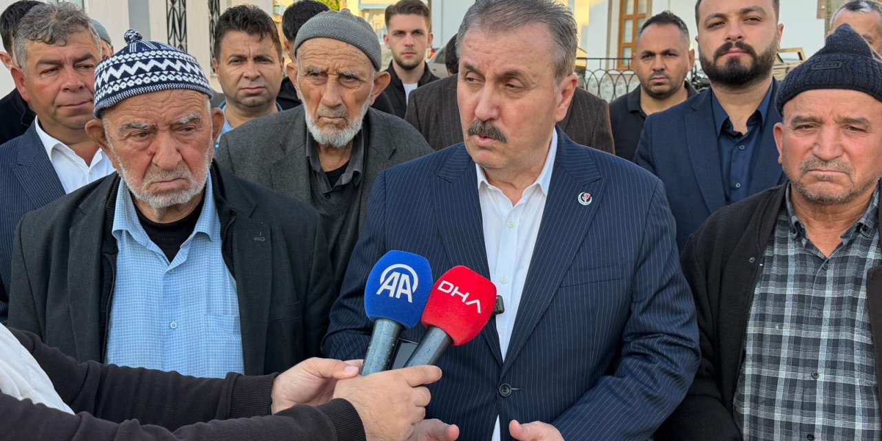 Destici: CHP’deki iç çekişmenin tarafı değiliz