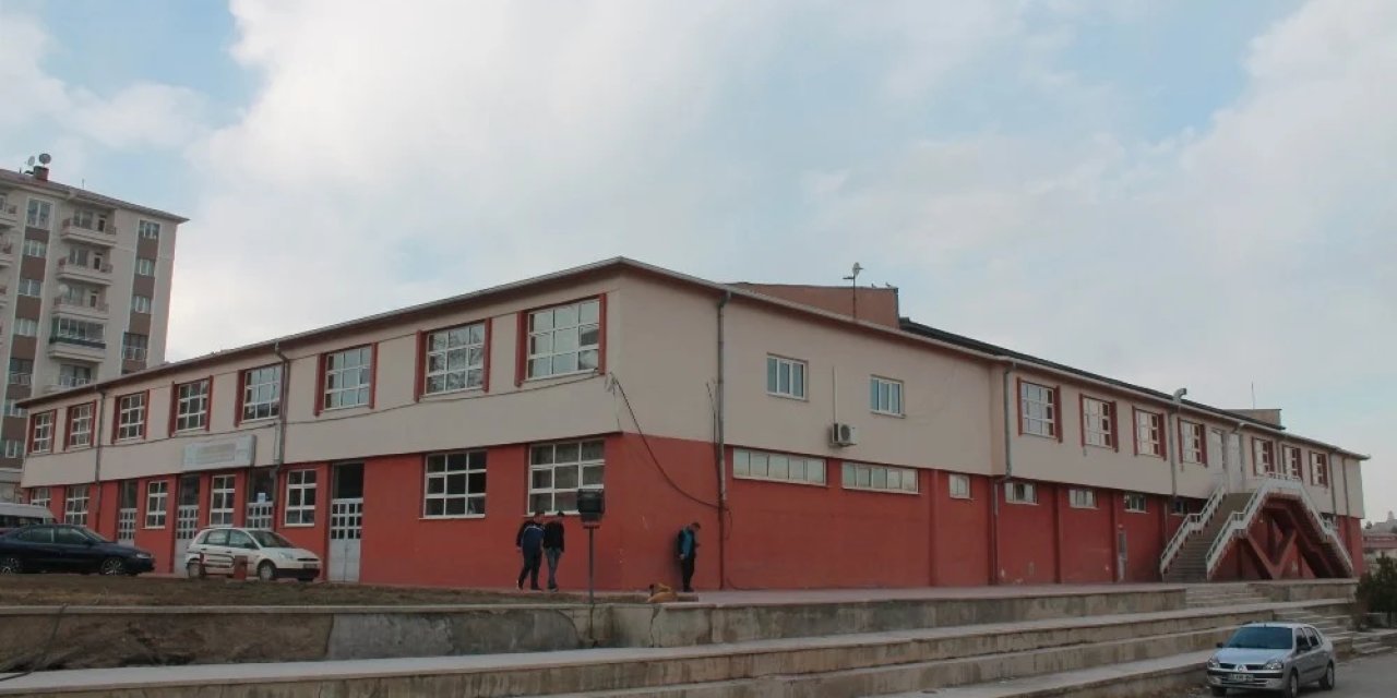 Sivas'a spor, kültür ve sağlık yatırımı bir arada geliyor
