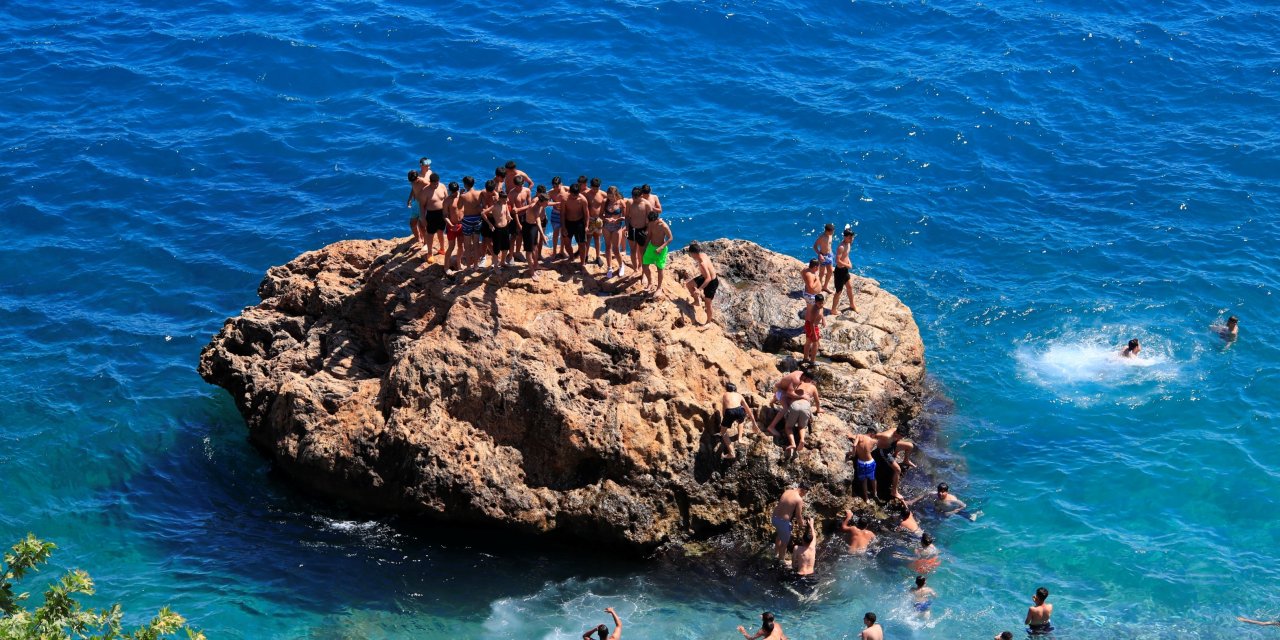 Sivaslıların tatil tercihi Antalya oldu