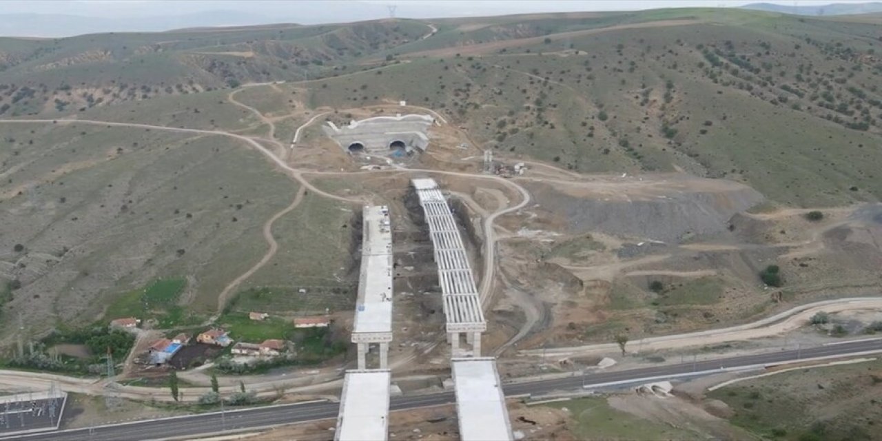 Sivas ve 42 ili birbirine bağlayacak proje ulaşımı güçlendirecek