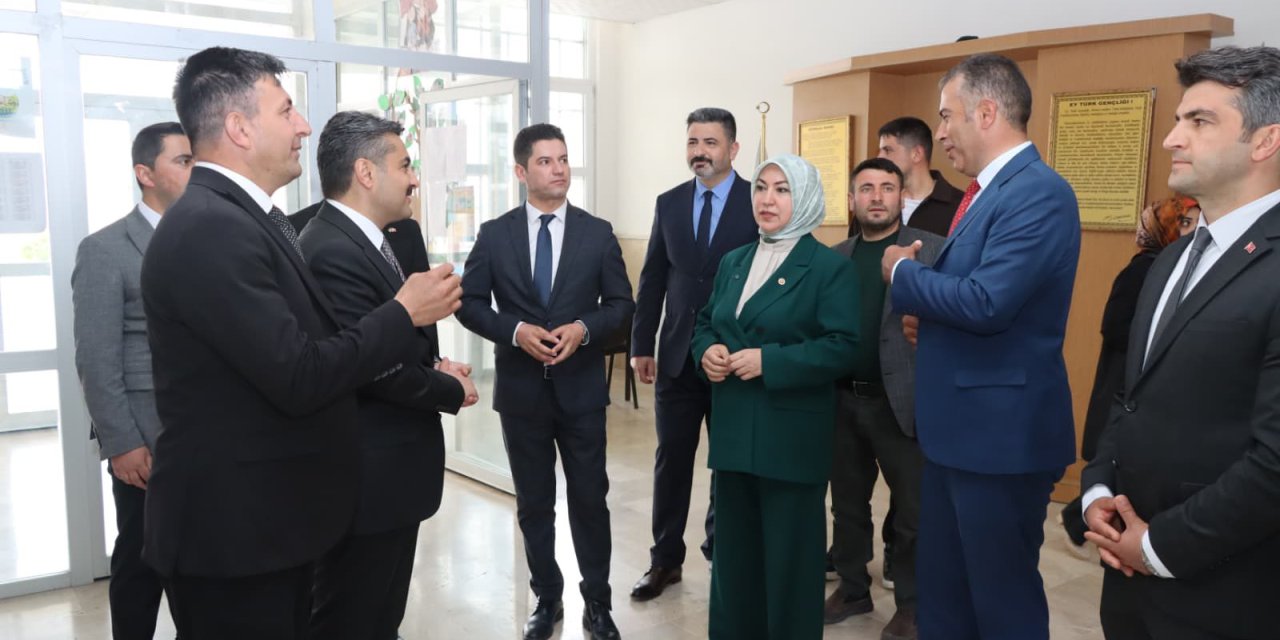 AK Parti Sivas Milletvekili Toy'dan eğitime yakın takip