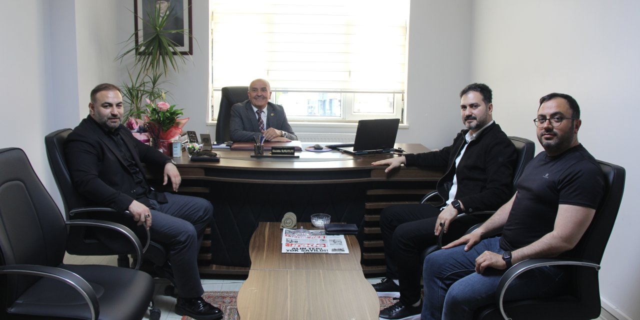 AK Parti heyetinden Sivas Ekspres'e ziyaret
