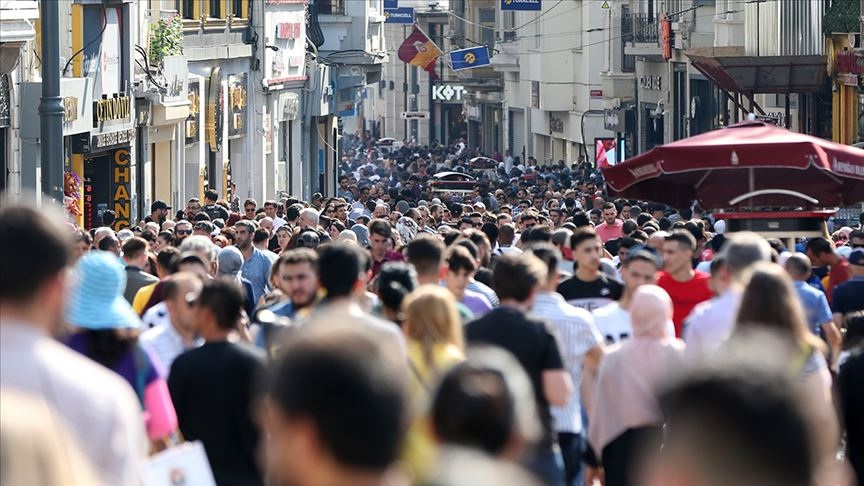 TÜİK verileri endişelendirdi: İstihdam azaldı