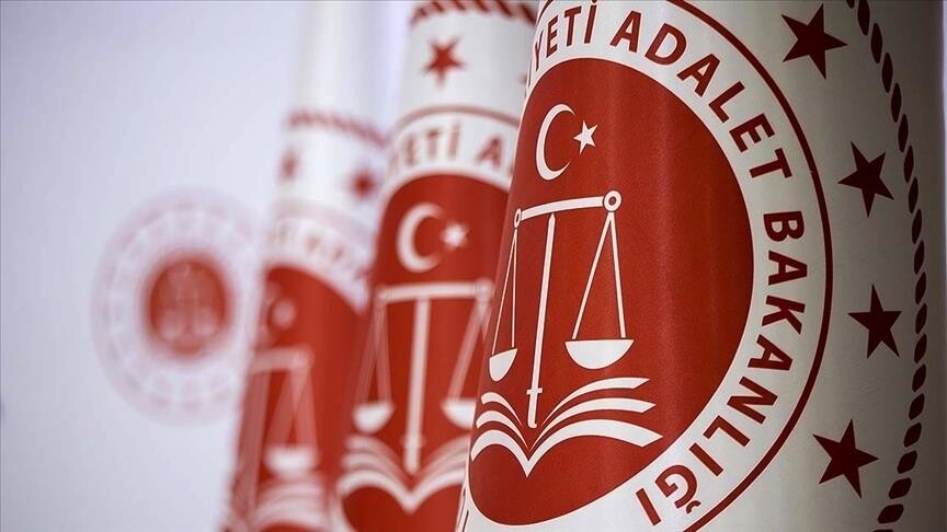 Bakan Gürlek açıkladı! Sözleşmeli personel başvuruları 7 Haziranda başlıyor...