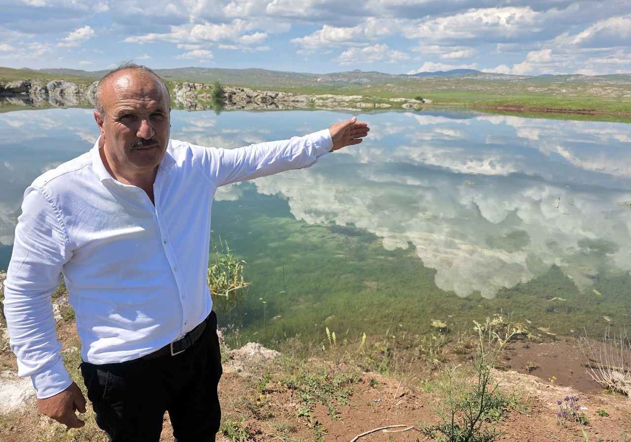 Hafik’te Lota Gölü son yılların en yüksek seviyesine ulaştı