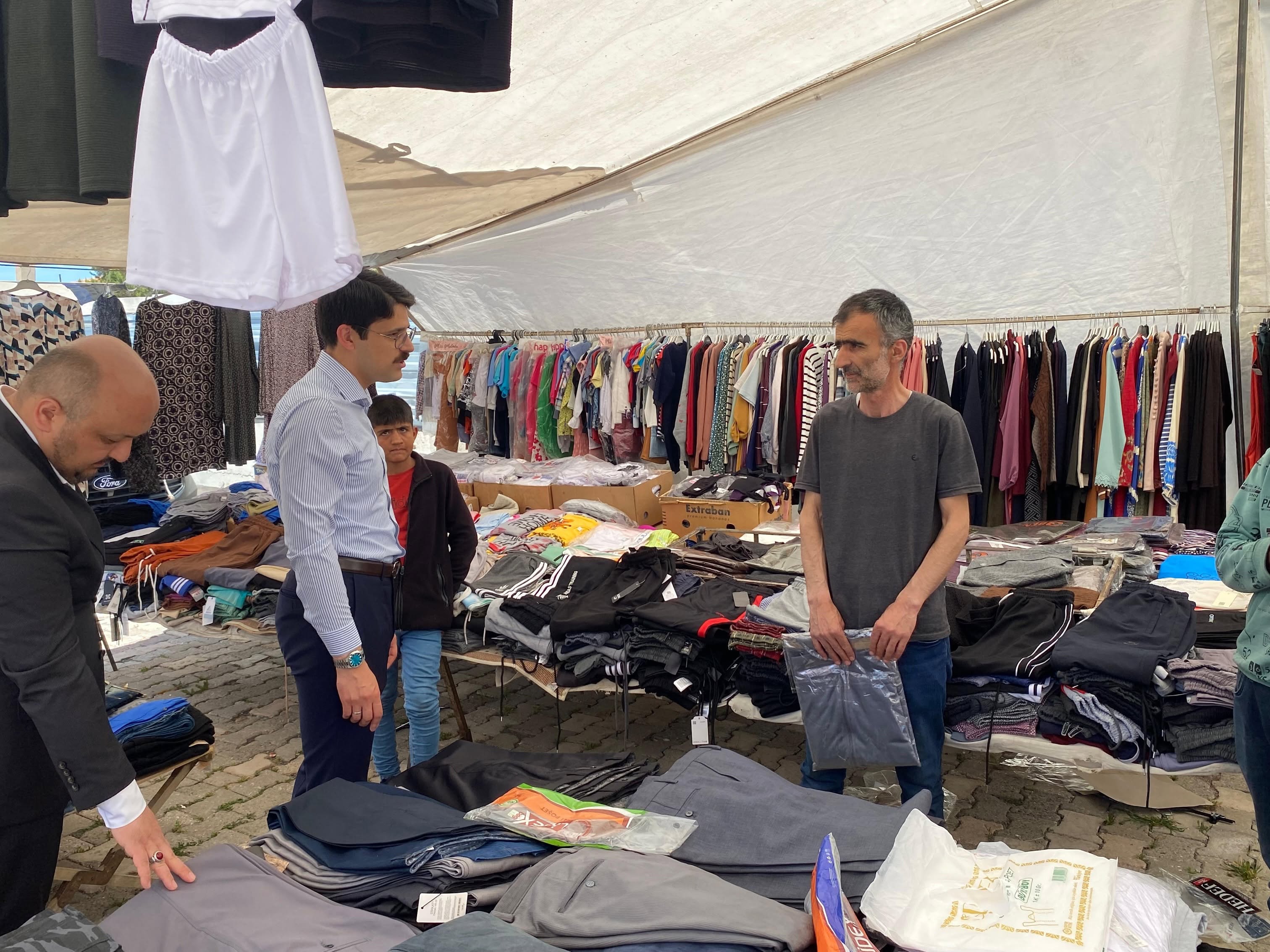 Kaymakam Eskimez’den pazar ziyareti