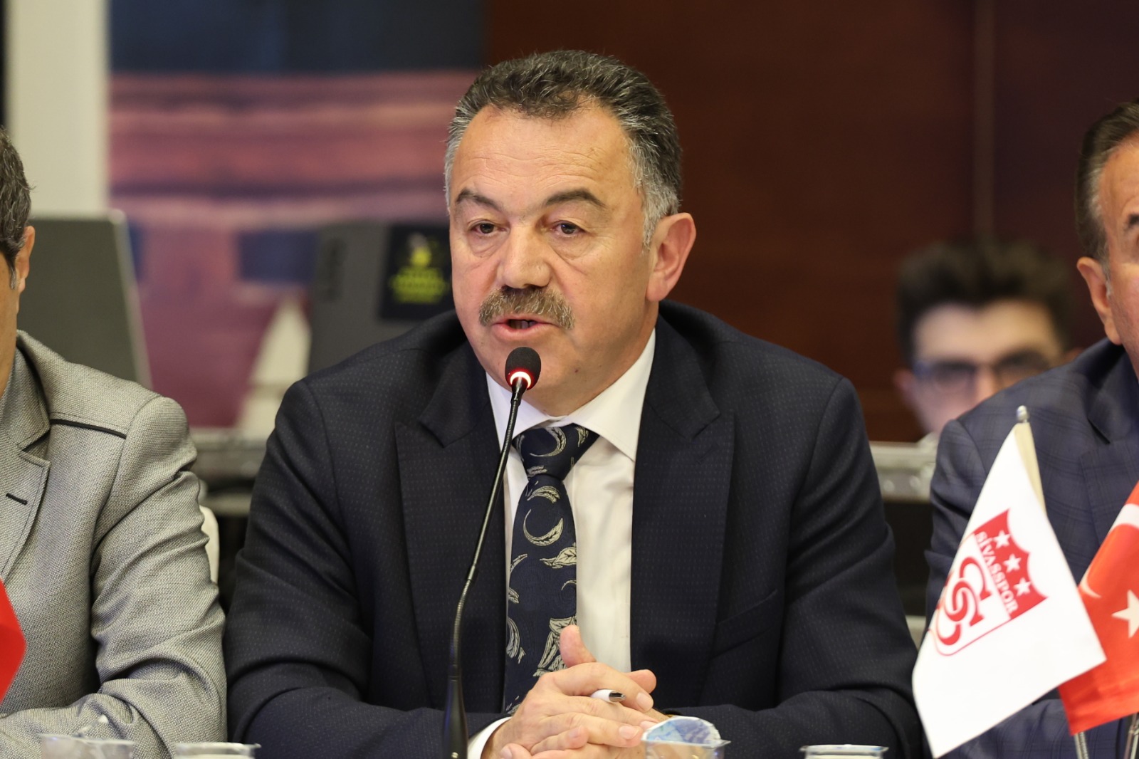 Ali Yavuz: “Sağlıklı yönetim için süreye ihtiyaç var”