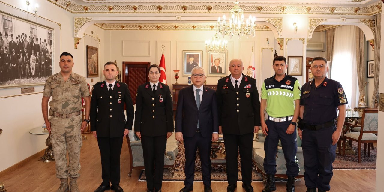 Jandarma teşkilatından Vali Şimşek'e ziyaret