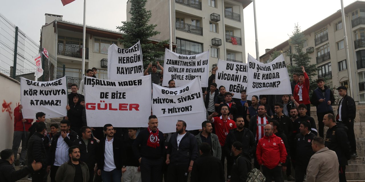 Sivasspor için taraftarlardan birlik çağrısı