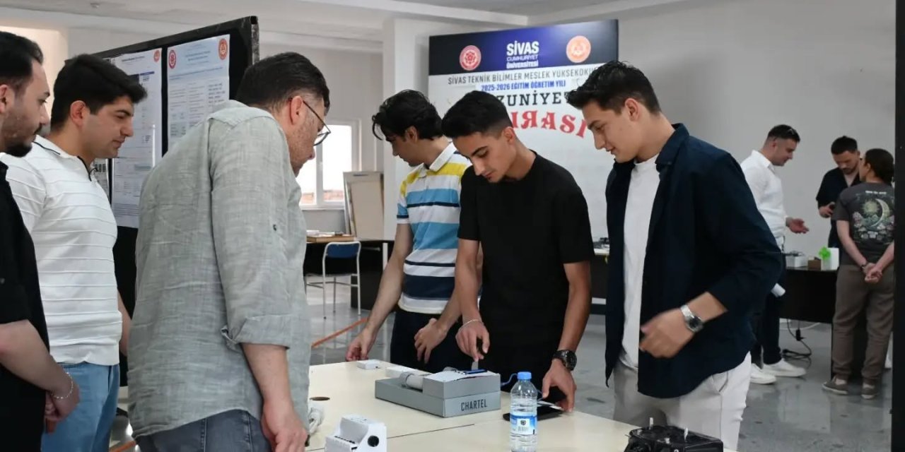 Sivas’ta gençlerin mühendislik projeleri sergilendi