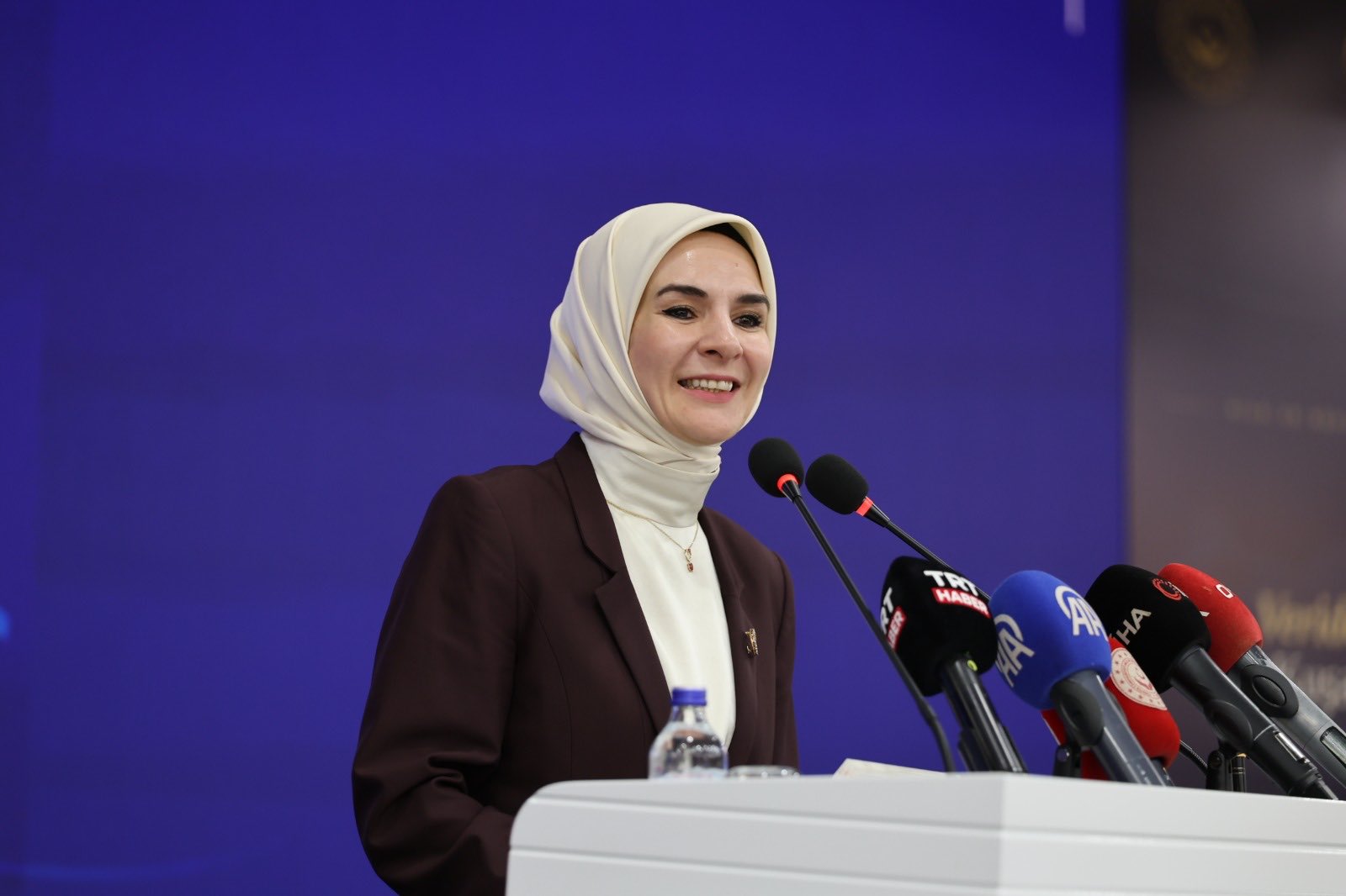 Evde bakım yardımına 7,1 milyar liralık destek