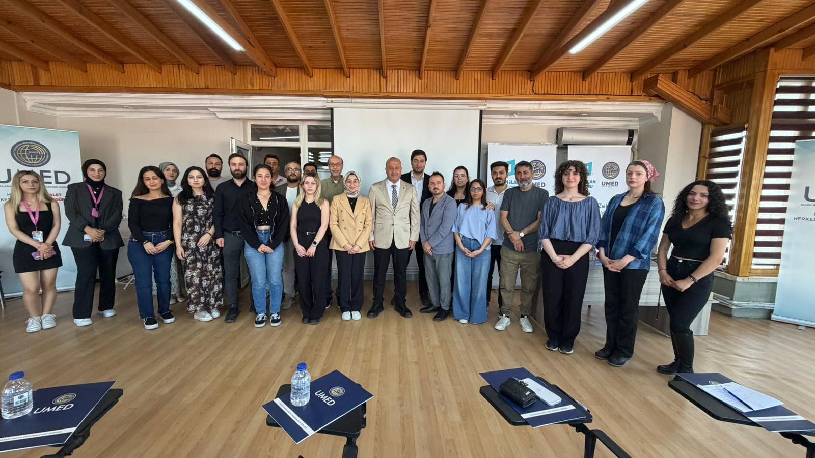 Yerel medyanın geleceği Ankara’da konuşuldu
