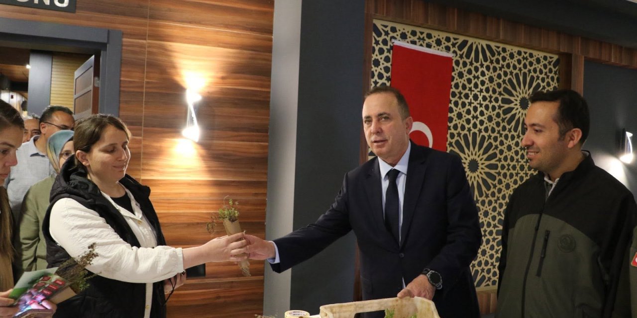 Sivas'ta orman yangınlarına karşı öğretmenlere eğitim