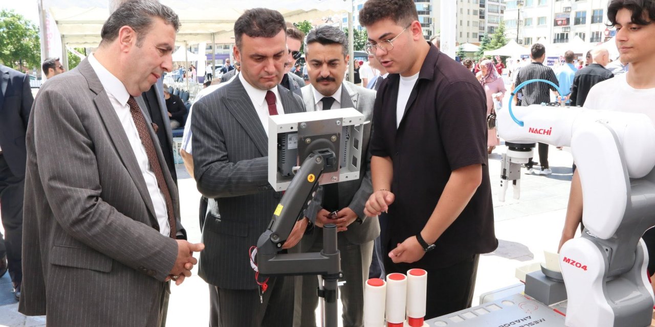 Sivas'ta mesleki eğitim tanıtımı yapıldı