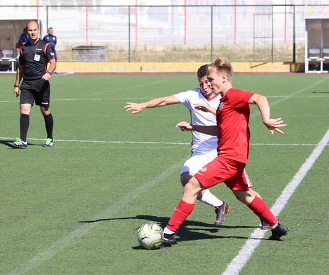 SİVASSPOR U19 TAKIMI 2 ATTI 3 ALDI