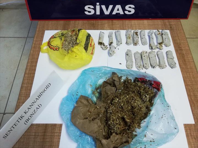 UYUŞTURUCU OPERASYONU: 4 TUTUKLAMA