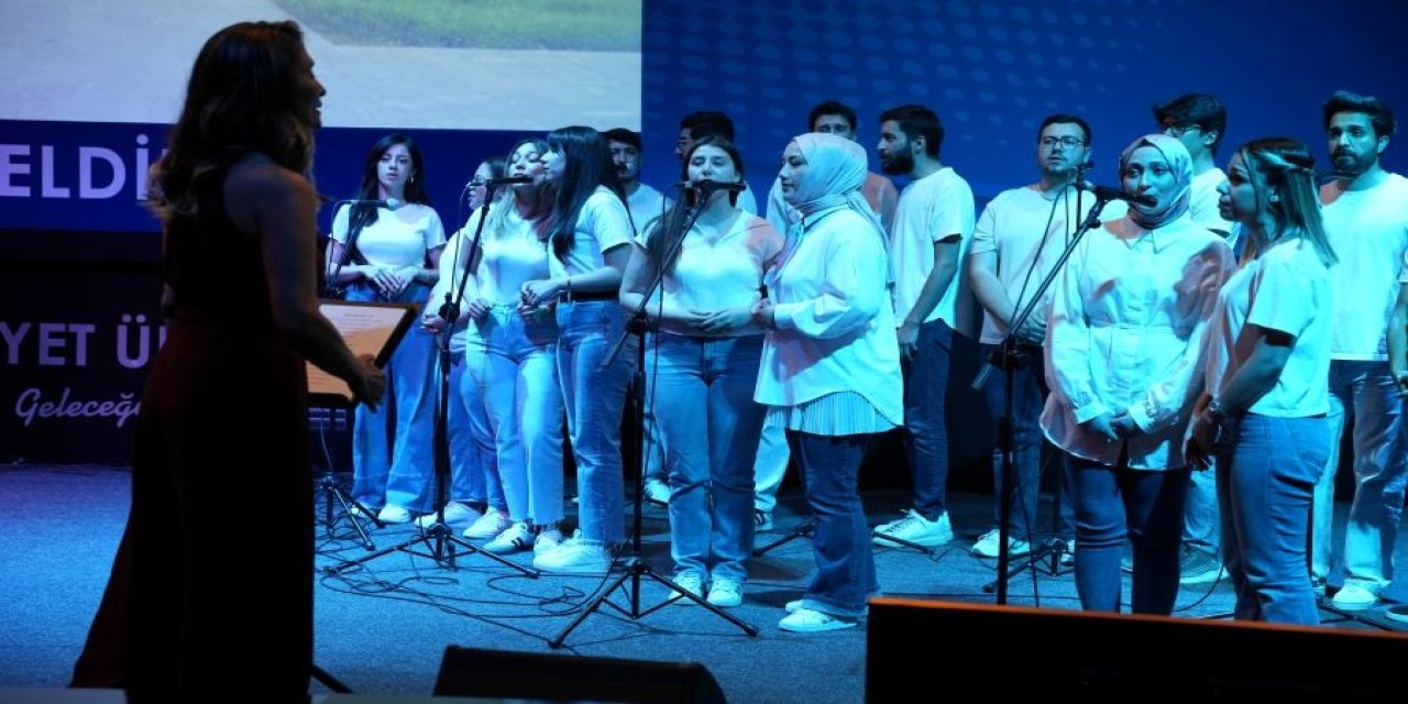 Sivas'ta konservatuvar öğrencileri mezun oldu