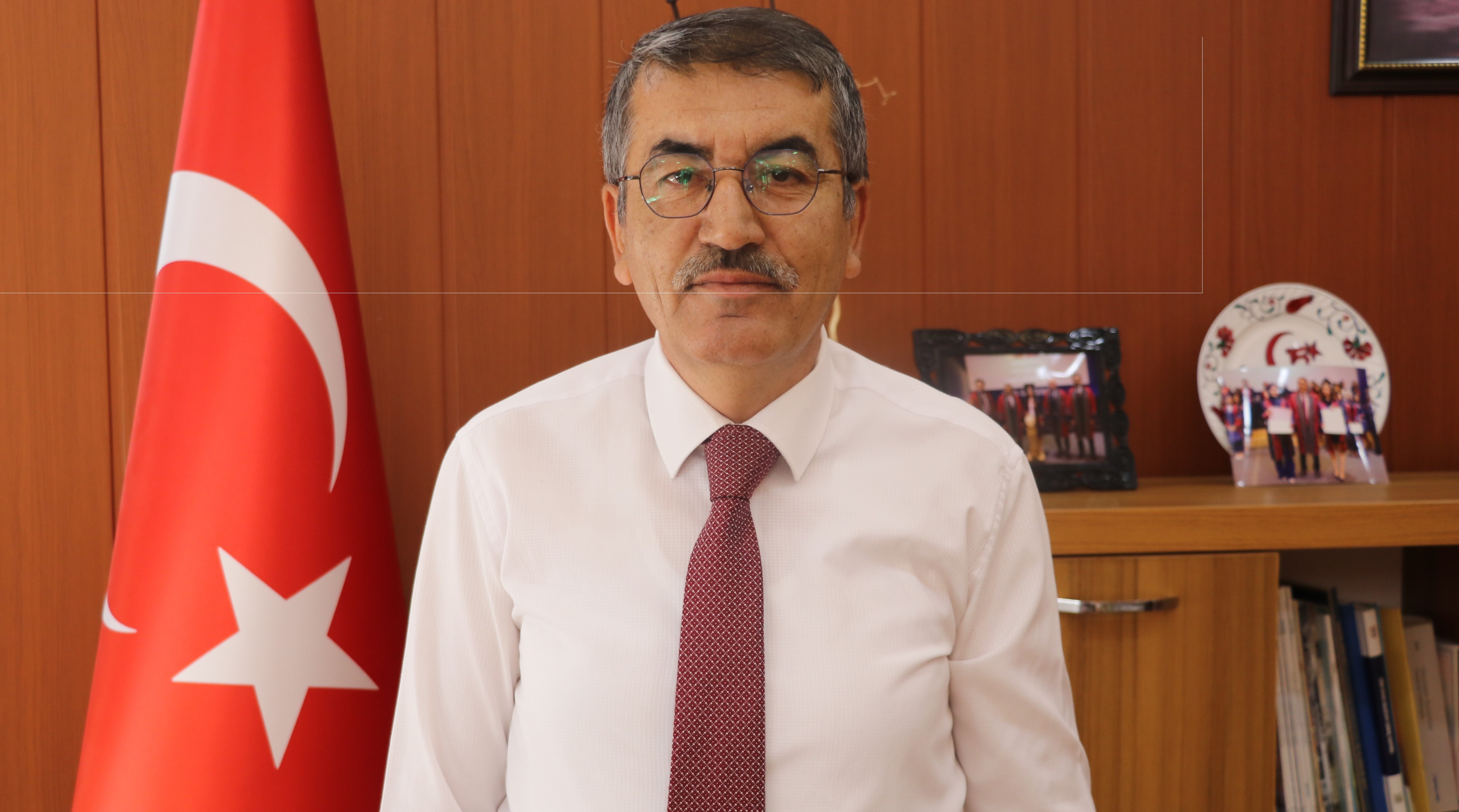 Prof. Dr. Ünal: Evlilik kredisi 35 yaşa kadar genişletilmeli