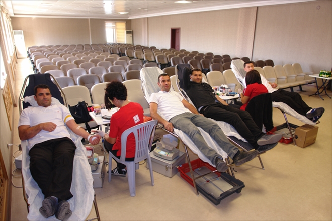 KIZILAY´A KAN DESTEĞİ