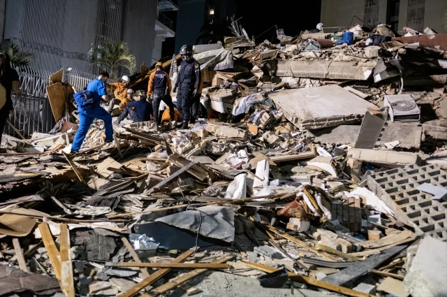Venezuela’da Deprem Felaketi