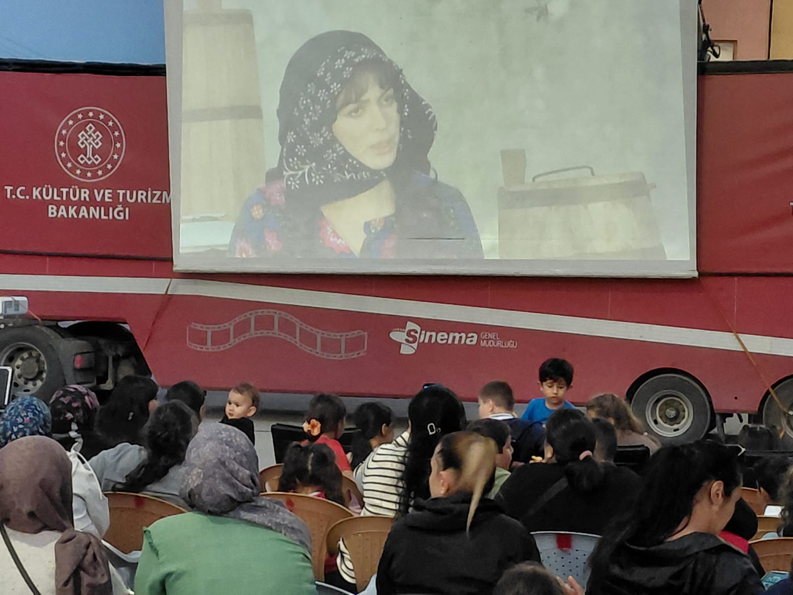 Sivas'ta sinema etkinliği vatandaşlardan ilgi gördü