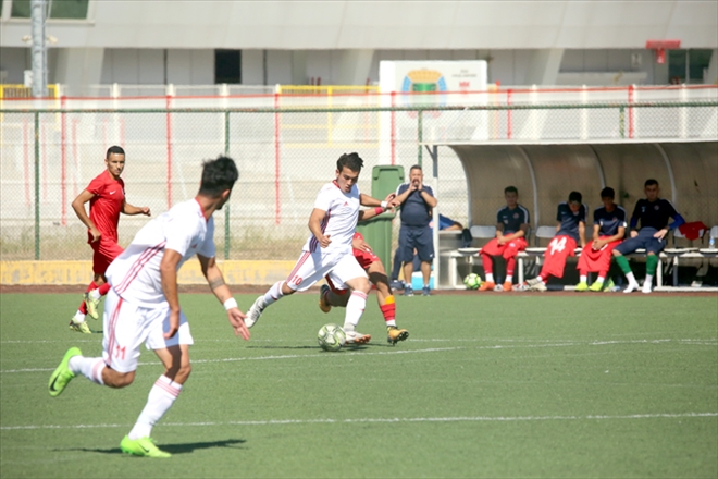 U19 VE U17 BURSA DEPLASMANINDA