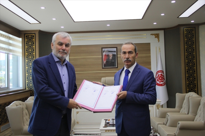 ÜNİVERSİTEDE TOPLU İŞ SÖZLEŞMESİ