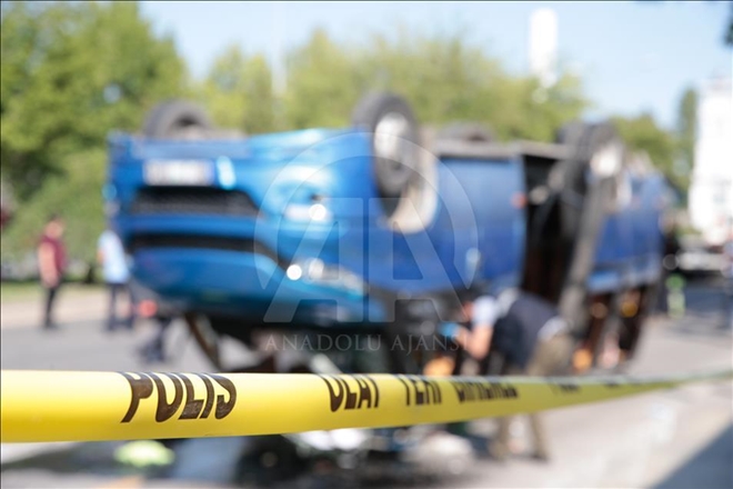 ALTINYAYLA´DA KAZA: 1 ÖLÜ, 3 YARALI