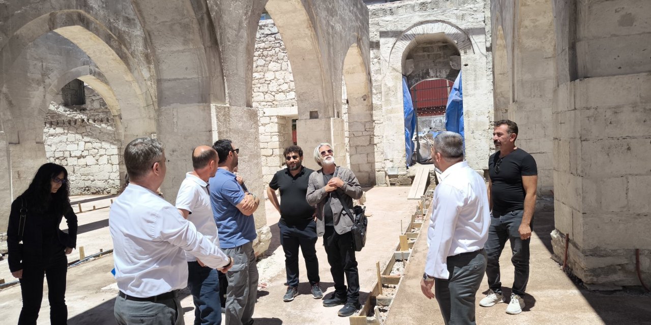 Sivas Ulu Cami’de çalışmalar yerinde incelendi