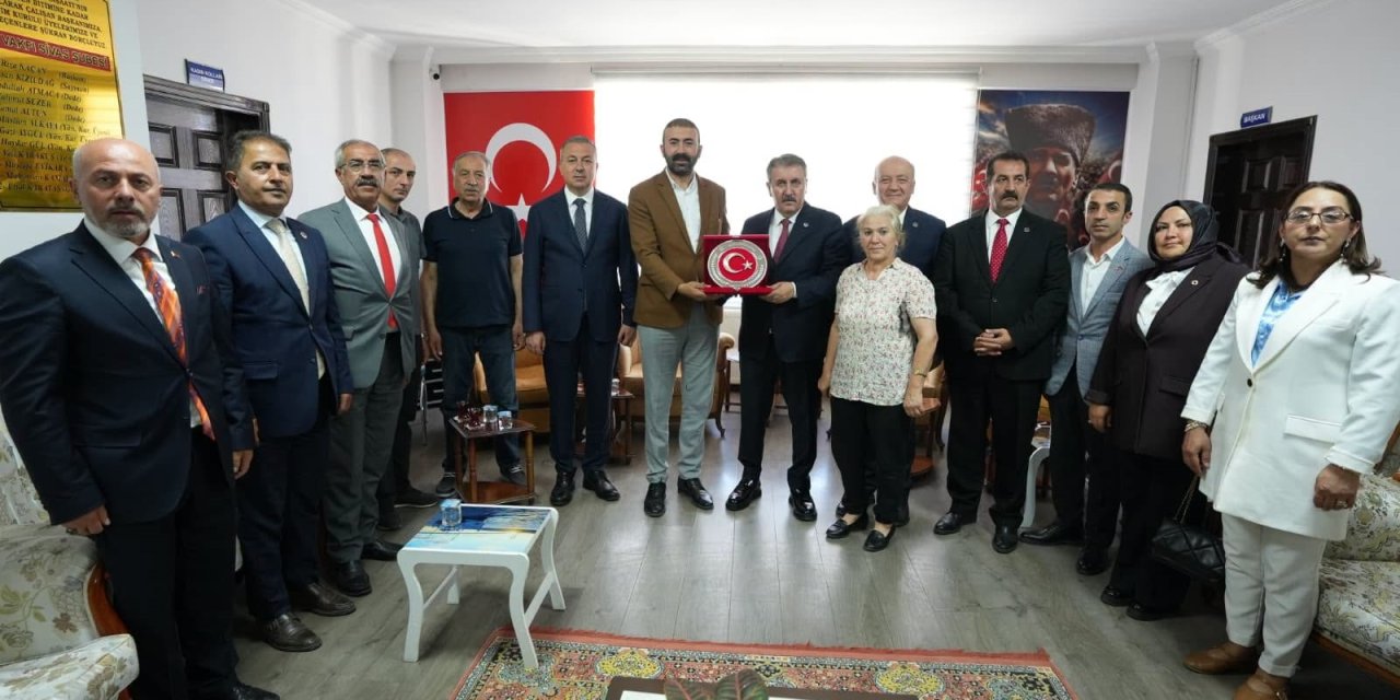 Destici’den Sivas’ta birlik ve kardeşlik mesajı