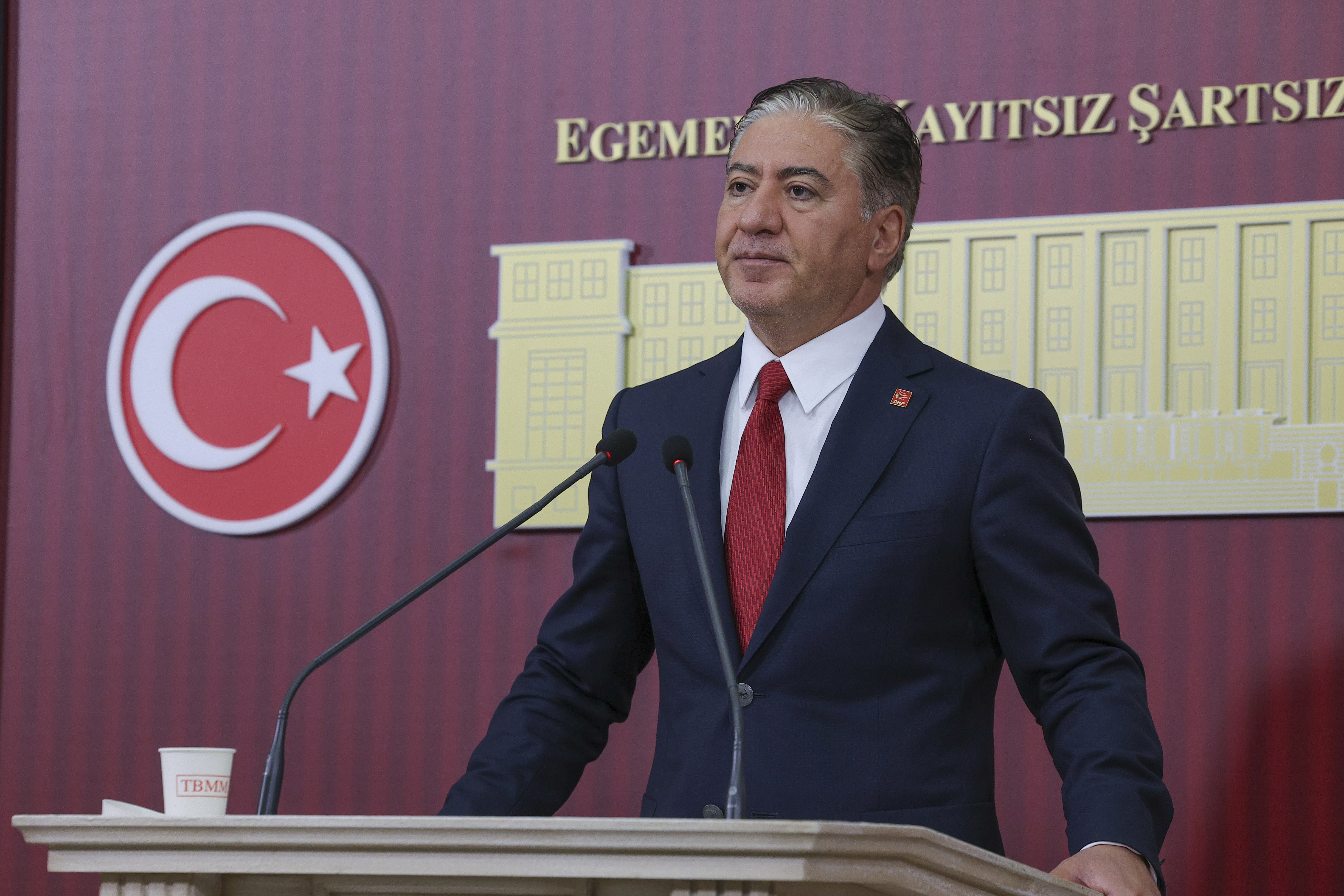CHP’de yeni parti iddialarına yanıt