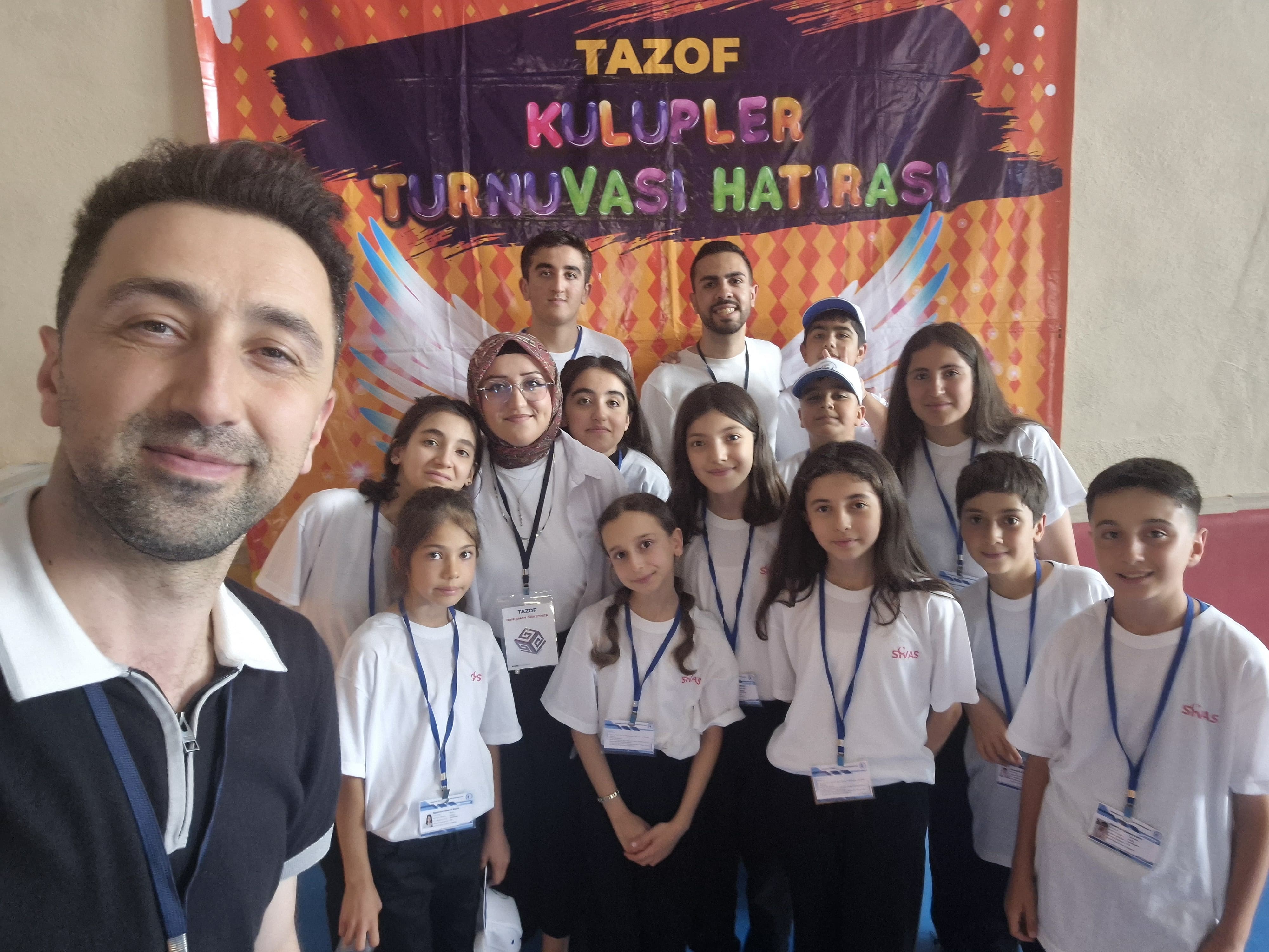 Sivas’ın genç zekâları Türkiye’de büyük başarıya imza attı