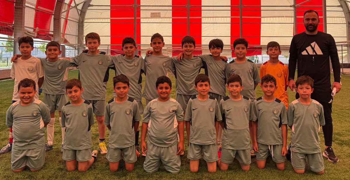 Sivas'ta çocuklar hem spor yapıyor hem değer kazanıyor