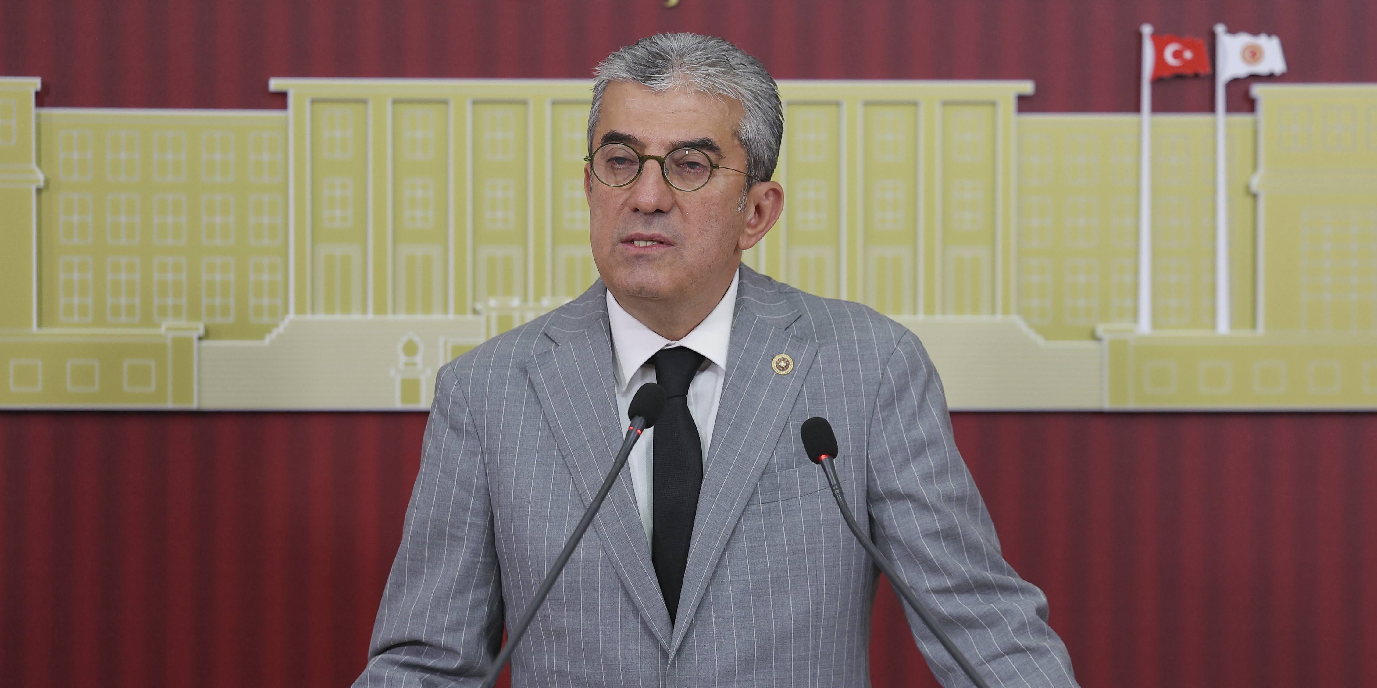 CHP’den asgari ücret için 45 bin 800 liralık teklif