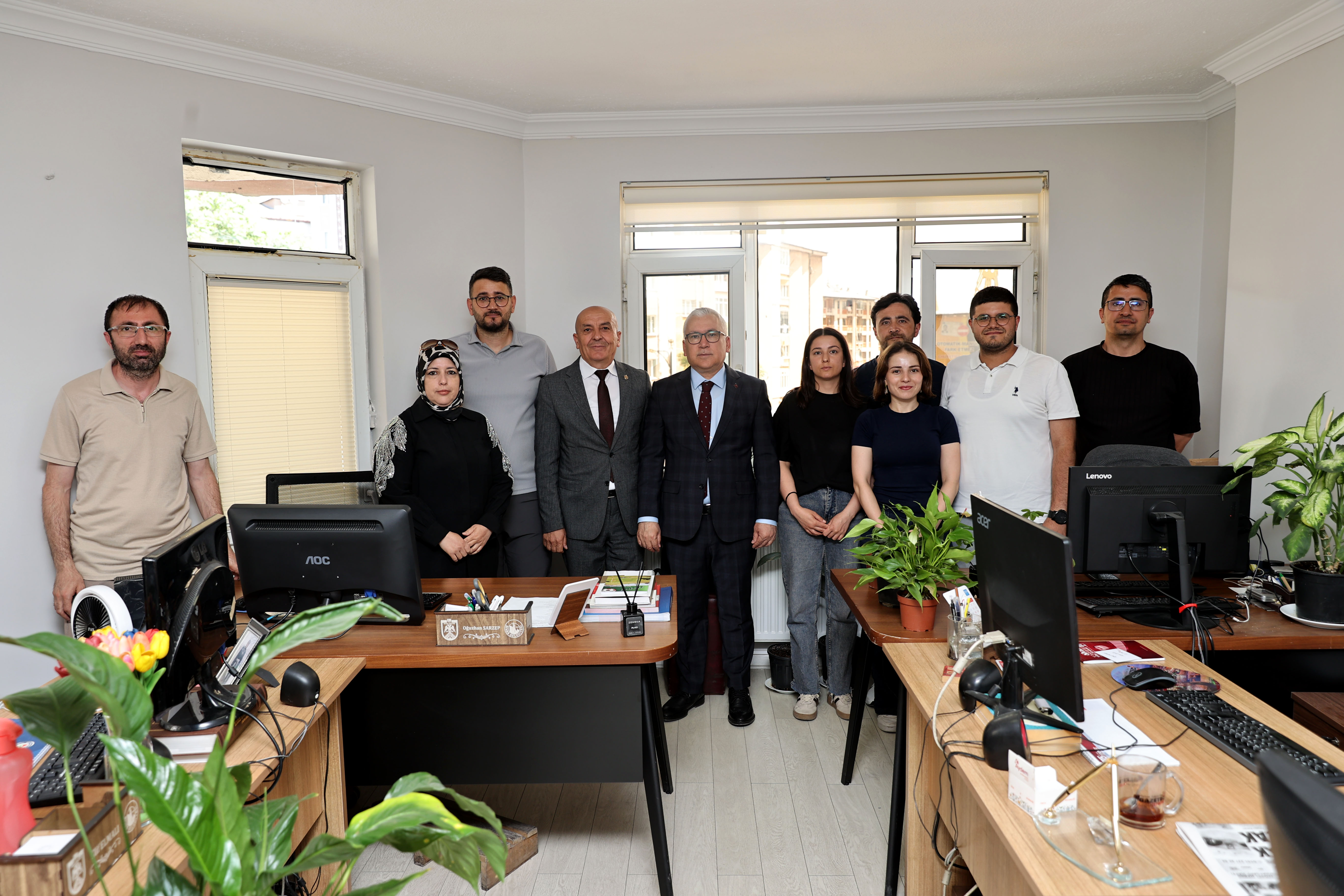 Vali Şimşek, Sivas Ekspres ailesiyle buluştu