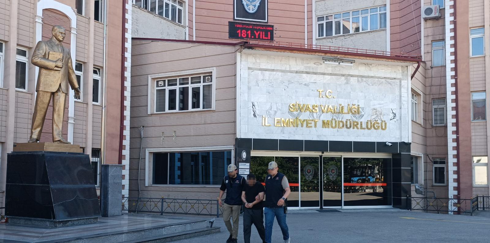 Sivas'ta FETÖ hükümlüsü yakalandı