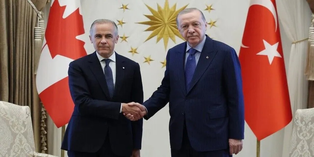 NATO Zirvesi'nde Türkiye-Kanada teması