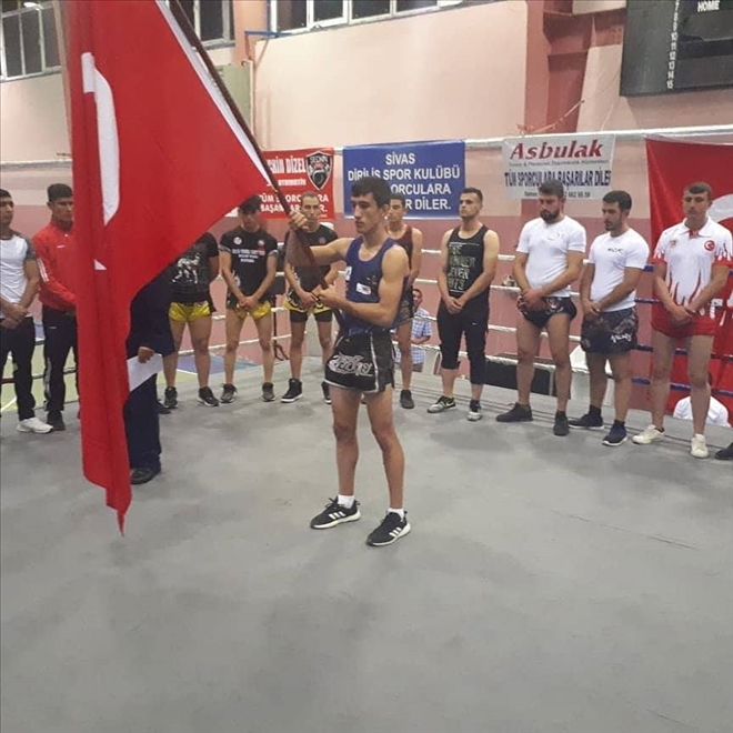 SİVAS 6 KEMER KAZANDI